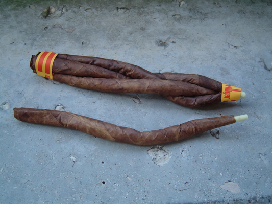 What Is A Culebra Cigar & How Do You Smoke One?