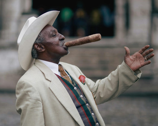 Cuban vs Dominican Cigars: History, Differences, and Which to Choose