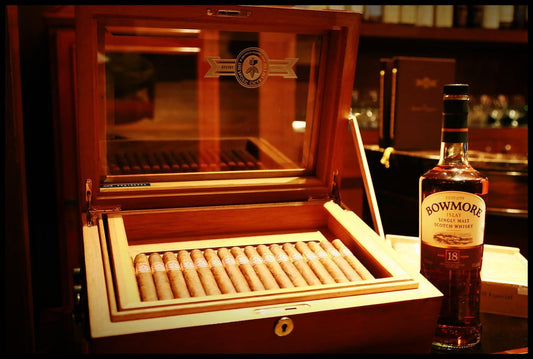How to Season a Humidor: The Essential Guide for Cigar Aficionados - Refined Traditions