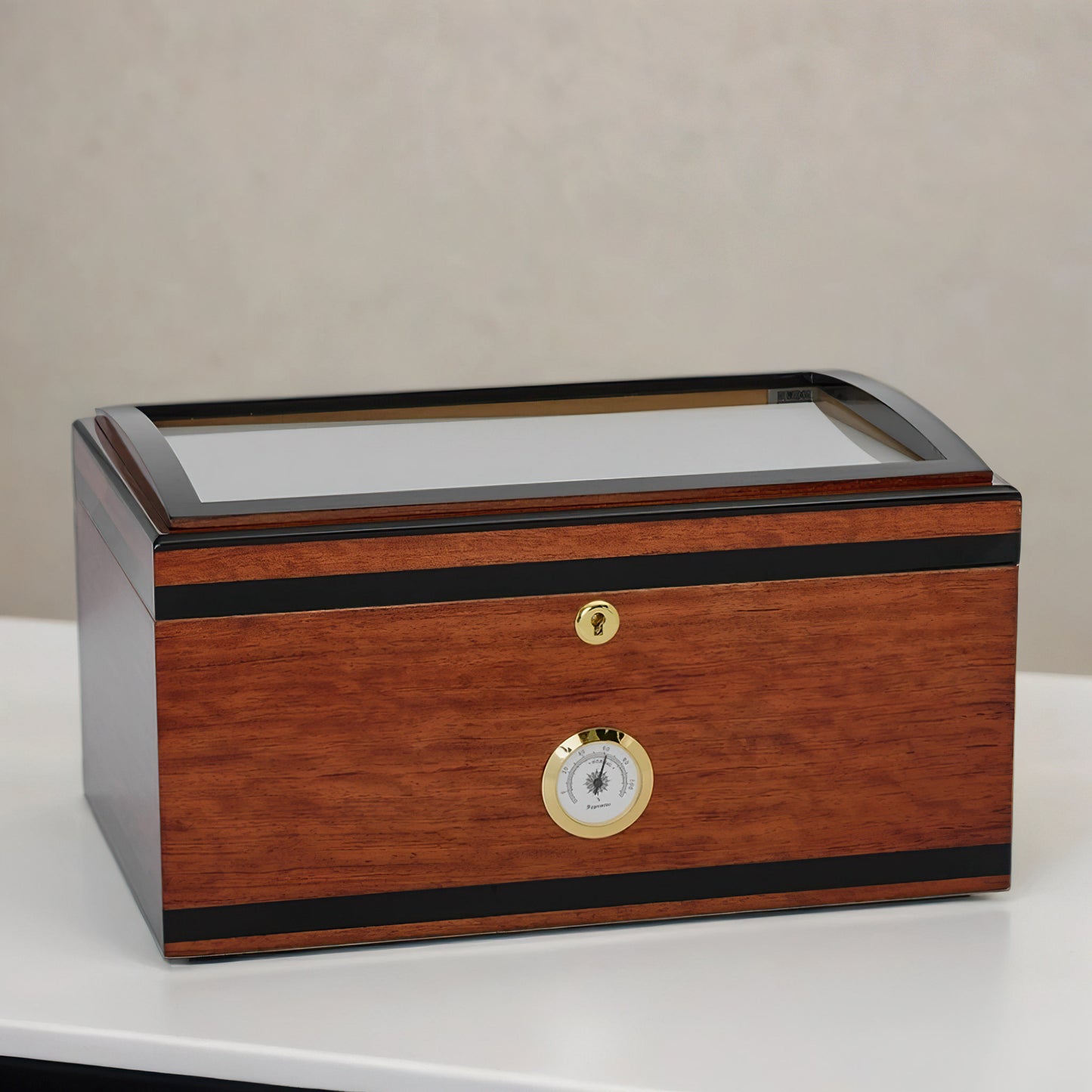 Humidor Supreme Aveiro Cherry Glass Top Humidor – 125 Cigar Capacity