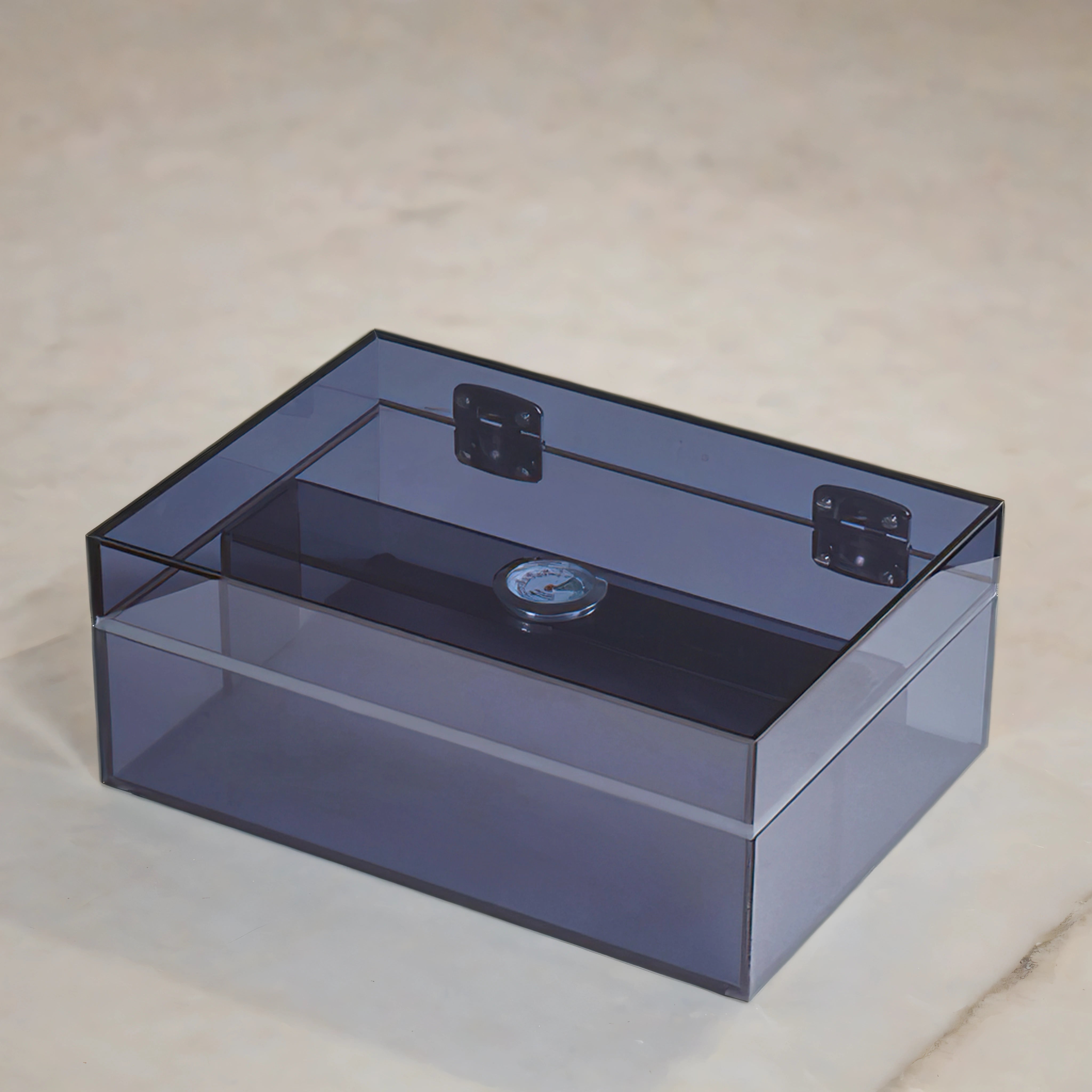 Visol Leo Blue Acrylic Humidor - 50 Cigars – Refined Traditions