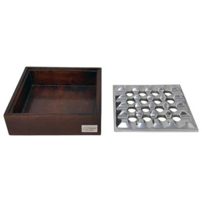 Smokin' Ash Rockford Grid Cigar Ashtray - Aluminum & Mango Wood